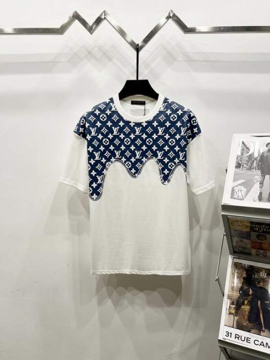 Picture of Louis Vuitton T Shirts Short _SKULVS-XLqqtx197232